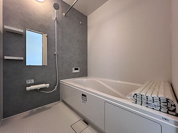 オートバスシステム・浴室暖房換気乾燥機を搭載した1坪タイプの浴室(2号棟)