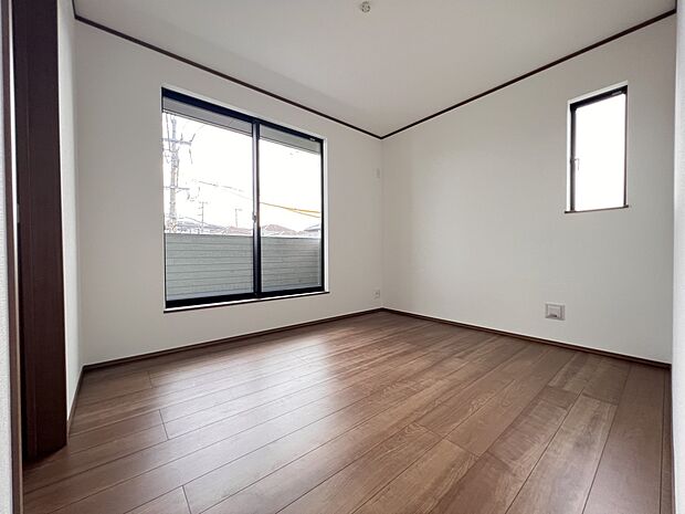 5.5帖の広さのファミリースペース(A号棟)