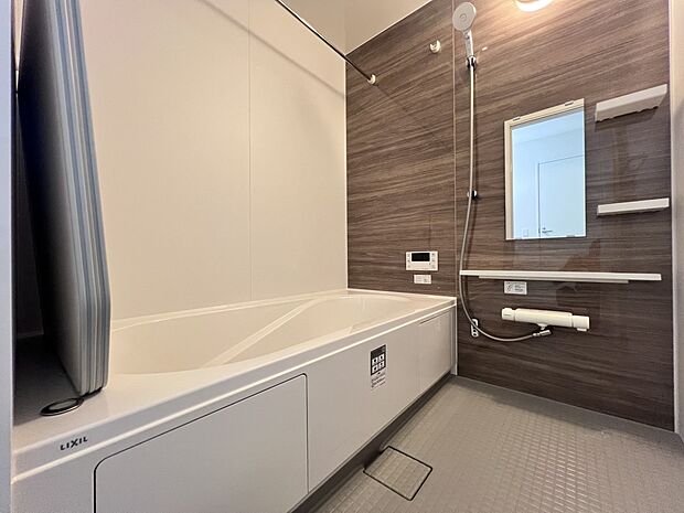 オートバスシステム・浴室暖房換気乾燥機を搭載した1坪タイプの浴室