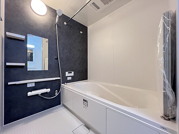 オートバスシステム・浴室暖房換気乾燥機を搭載した1坪タイプの浴室(同仕様)