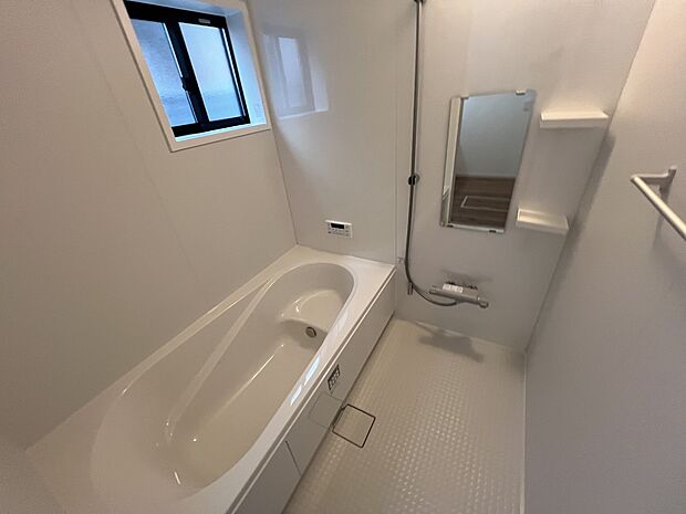 オートバスシステム・浴室暖房換気乾燥機を搭載した1坪タイプの浴室