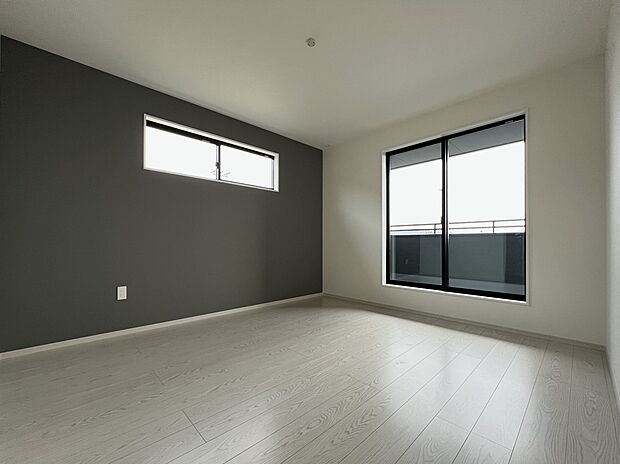 2階には洋室を3部屋ご用意いたします(1号棟同仕様)
