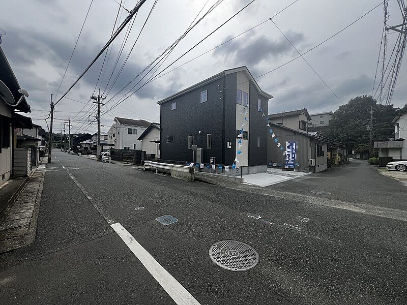 前面道路含む現地写真