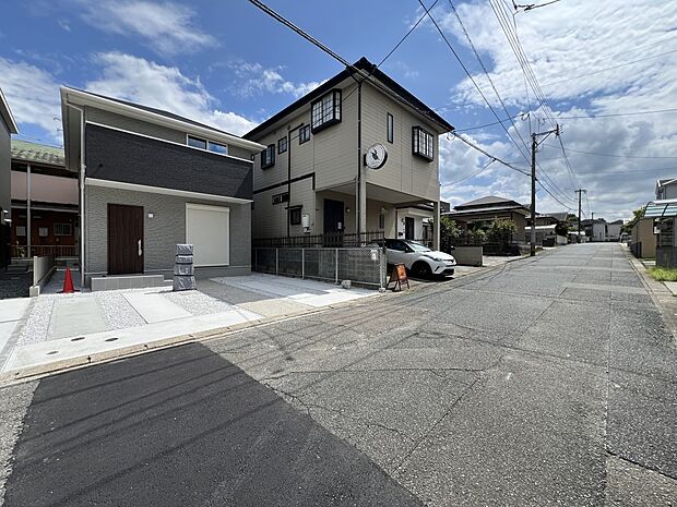 【前面道路含む現地写真】前面道路：西側6ｍ公道