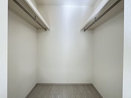 ウォークインクローゼット