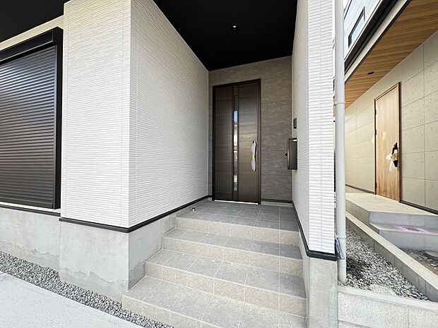 【玄関】玄関アプローチ