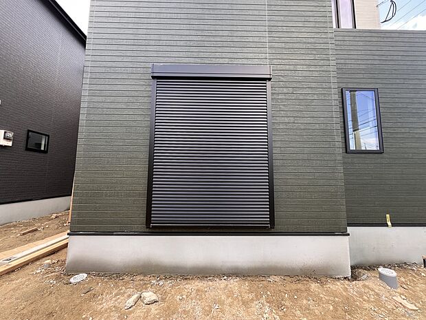 【防犯設備】防犯シャッター