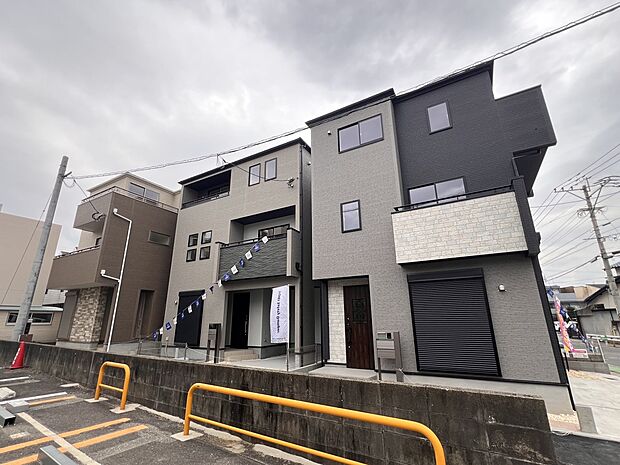 【現地外観写真】全3棟外観 左から3~1号棟