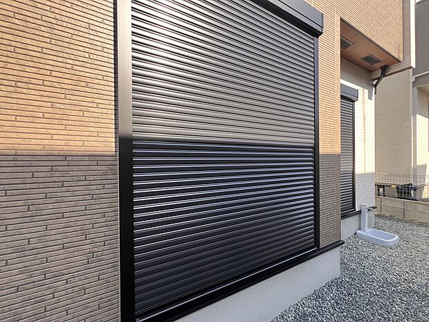 【防犯設備】防犯シャッター