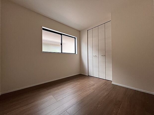 【洋室】洋室4.75帖 2階には洋室を4部屋ご用意いたしました