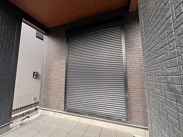 【防犯設備】防犯シャッター