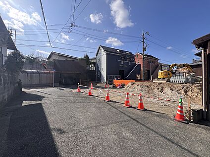 前面道路含む現地写真