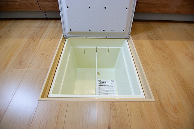 【その他設備】床下収納(同仕様)