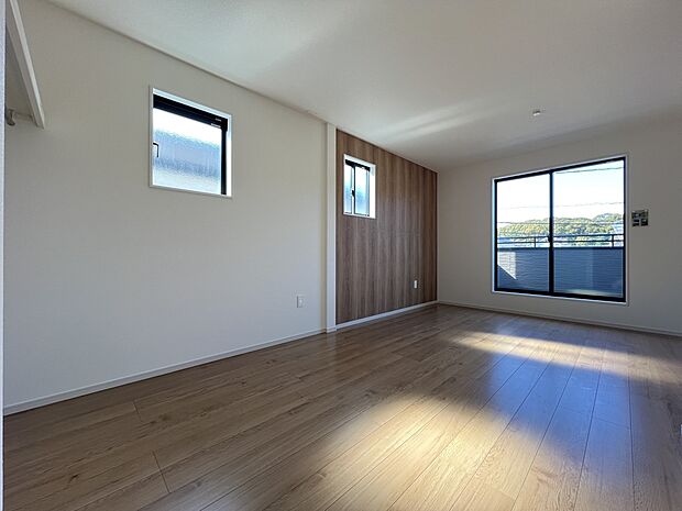 【洋室】洋室6帖＋4.5帖　間仕切り対応可能な居室です（1号棟）