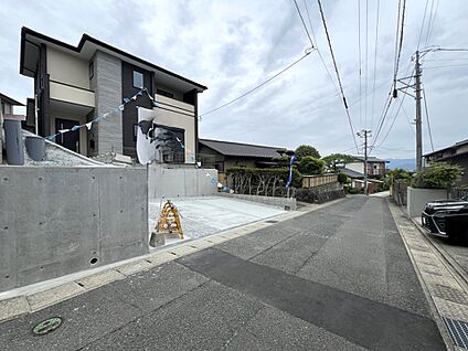 前面道路含む現地写真