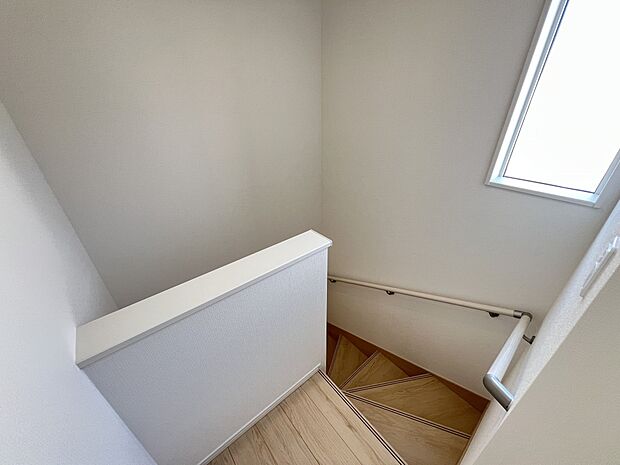 【その他内観】階段部分