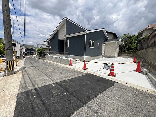【前面道路含む現地写真】前面道路:西側4.5m公道