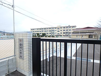 福岡市立田隈小学校 300m(4分)