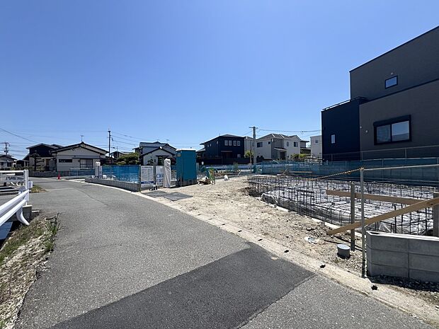 【前面道路含む現地写真】前面道路:北側4m公道