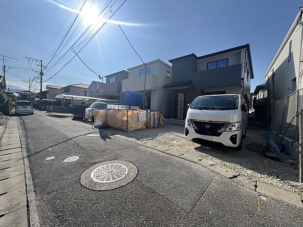 【前面道路含む現地写真】南東側4m公道
