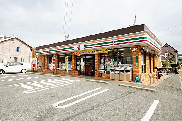 セブン-イレブン 福岡早見店（約800m・徒歩10分）