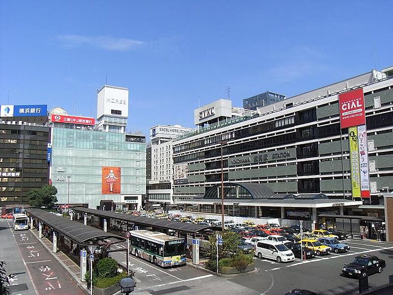 「横浜」駅　13路線が乗り入れるビックターミナル駅！