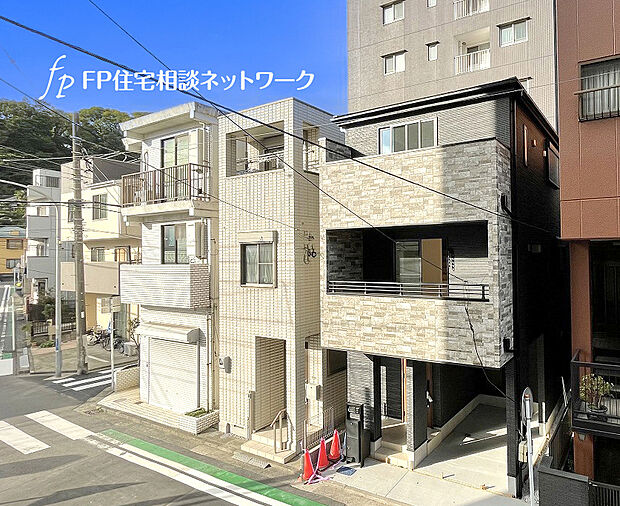 相鉄線「天王町」から徒歩10分。JR「横浜」線徒歩圏内の好立地。買い物施設も充実し、便利です。