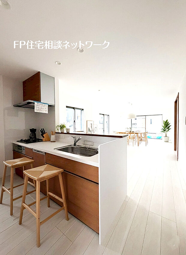 (1号棟)本画像はAIがCGで家具を作成しており、実際の現地に家具は設置されておりません。また、販売価格に家具は含まれておりません。