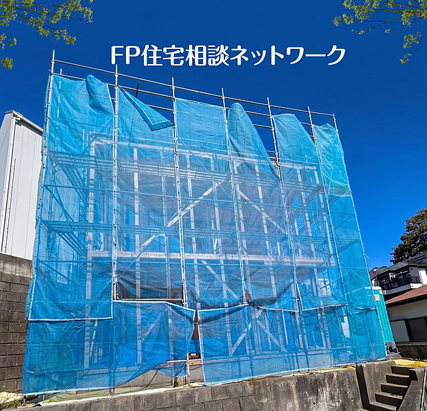 第一種低層住居専用地域の良好な住環境が保たれたエリア。休日は三ツ沢公園にお出掛けもいいですね。