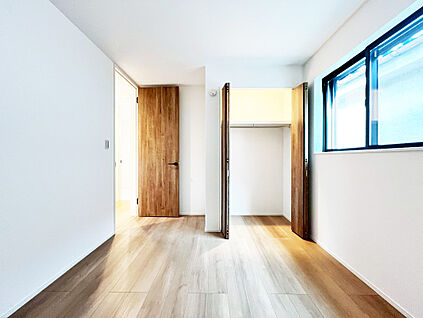 全室収納クローゼット付き