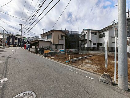 南東道路ゆったり5.7ｍ