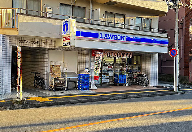 ローソン横浜西前町店（約90m）