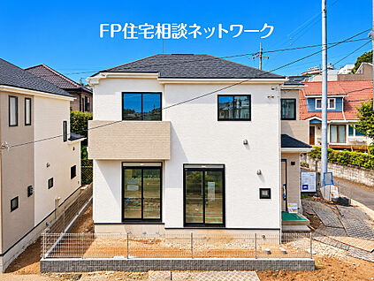 家族みんなが寛げる、明るい南向きの住まい。