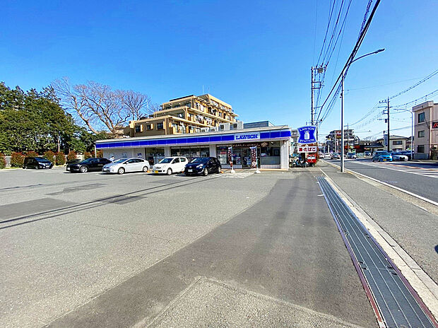 ローソン新港北宮原店(約290m)
