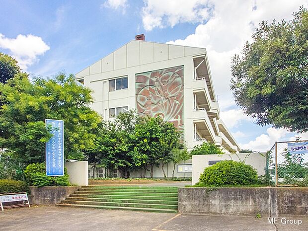 上尾市立大石北小学校（約20m・徒歩1分）