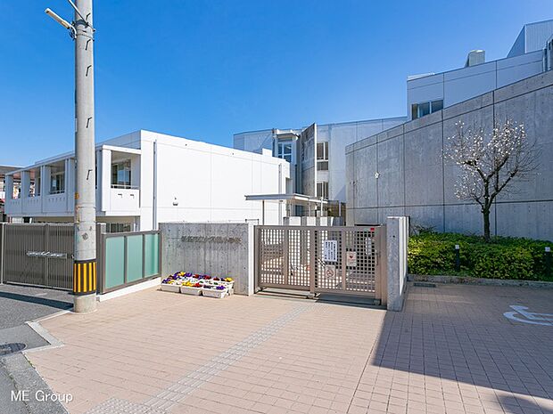 新座市立大和田小学校（約840m・徒歩11分）