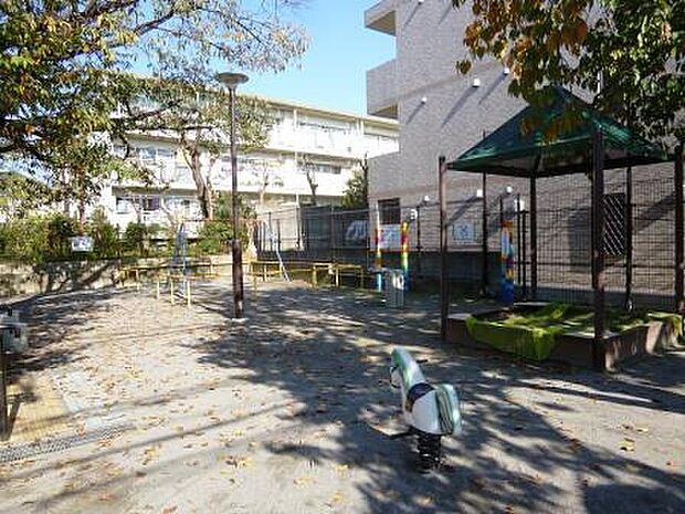 桜一丁目公園(約663m)