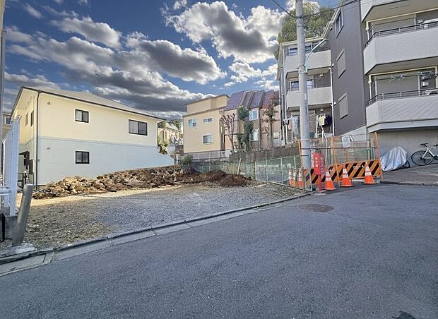 【外観】デザイナーズ×ホテルライクの新邸