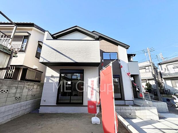 洗練された外観、上質な住空間が広がる室内は永く安心して過ごせる住居です。 