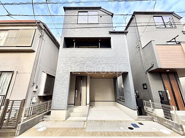 洗練された外観、上質な住空間が広がる室内は永く安心して過ごせる住居です。 