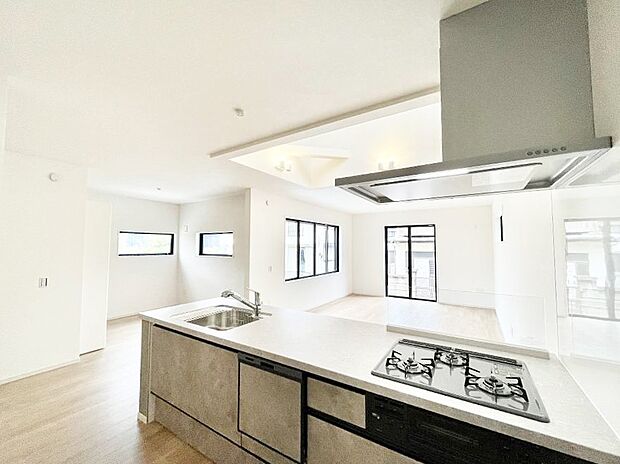 お料理を効率的に、楽しく!システムキッチン