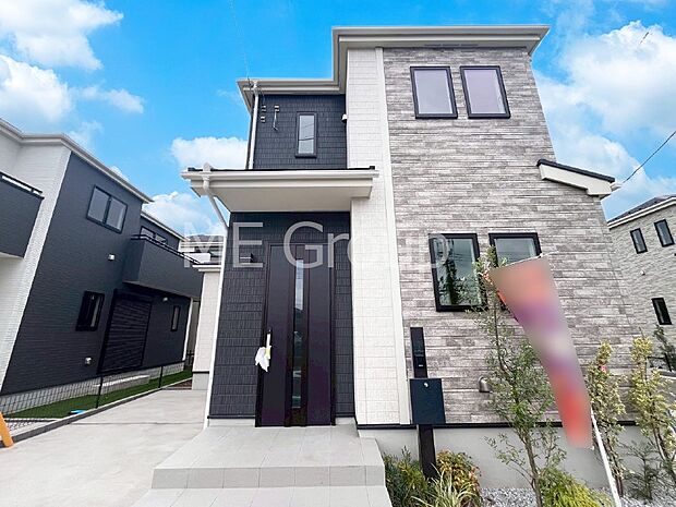 たっぷりの陽光と心地よい風が舞い込む住まい