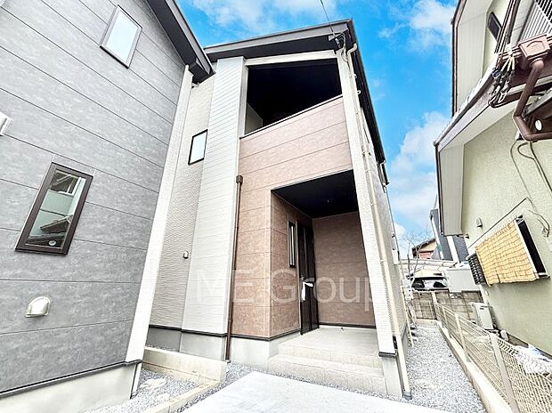 暮らしやすさと居心地の良さにこだわったシンプルで飽きのこないデザイン ！