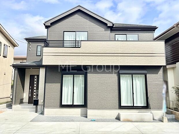 たっぷりの陽光と心地よい風が舞い込む住まい　