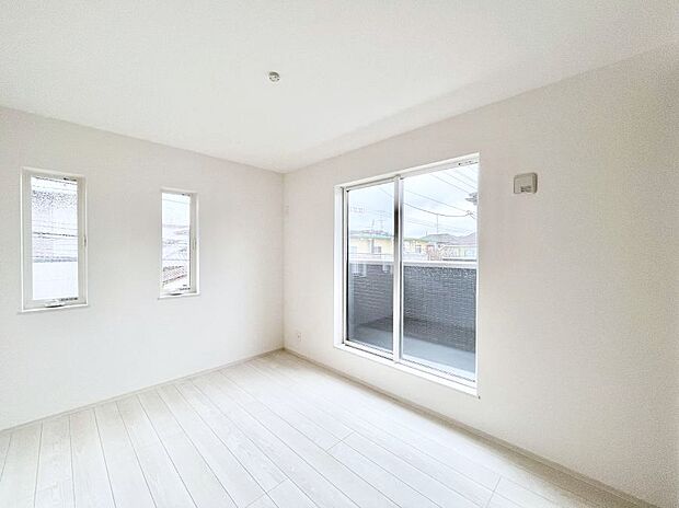 2面採光を確保した明るい空間。家族みんなが快適な暮らしを実現する設計です。