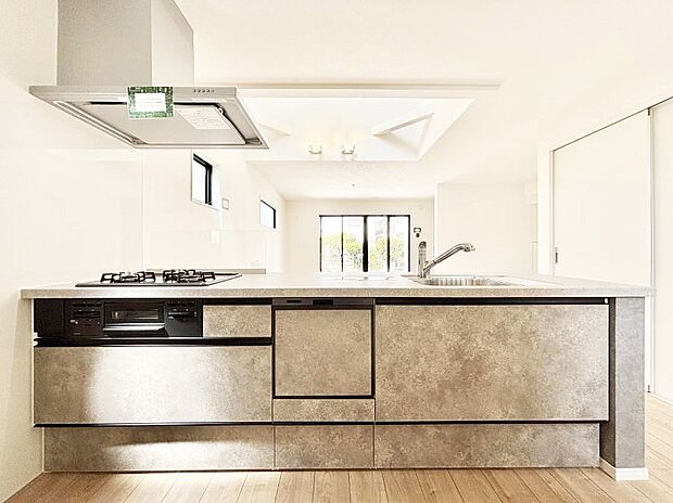 お料理を効率的に、楽しく！システムキッチン