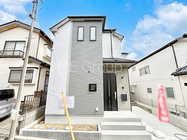 洗練された外観、上質な住空間が広がる室内は永く安心して過ごせる住居です。