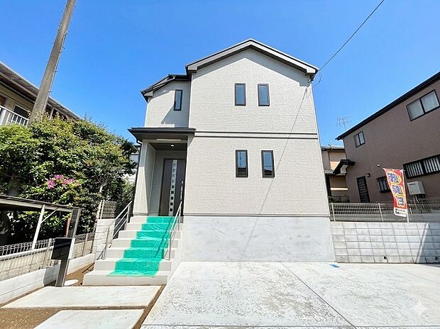 暮らしやすさと居心地の良さにこだわったシンプルで飽きのこないデザイン !
