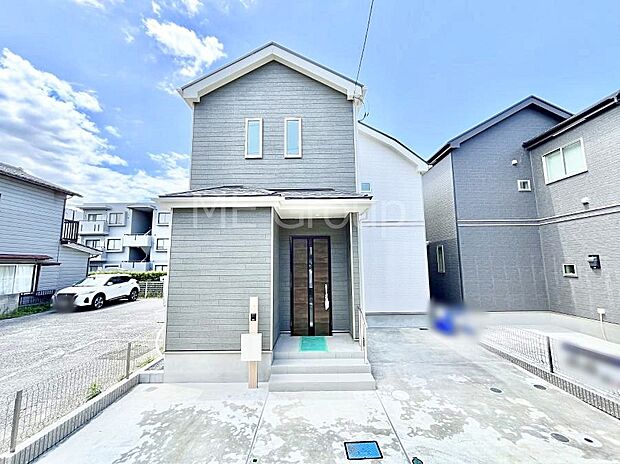 暮らしやすさと居心地の良さにこだわったシンプルで飽きのこないデザイン!