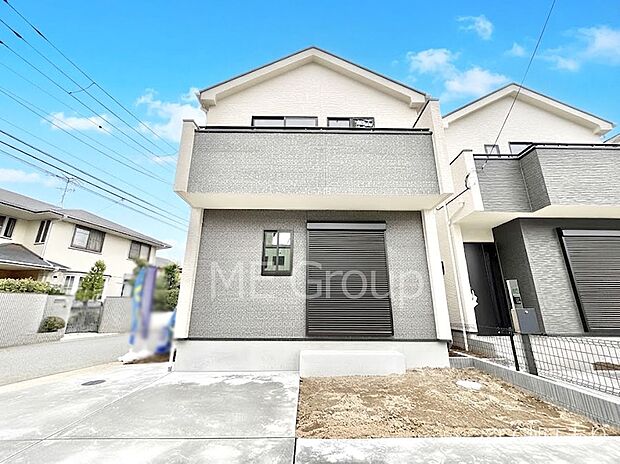 洗練された外観、上質な住空間が広がる室内は永く安心して過ごせる住居です。 